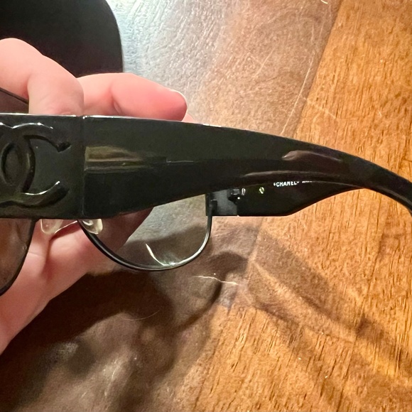 CHANEL Coco Mark 4128 64 11 125 Sunglasses Matte Black Unisex 22 - Picture 2 of 7